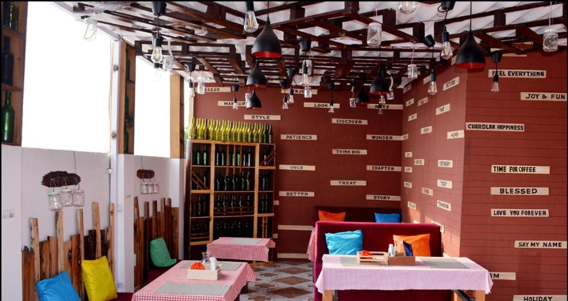 Travel Monkey Hostel 阿格拉 外观 照片
