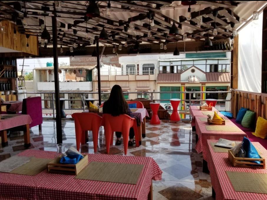 Travel Monkey Hostel 阿格拉 外观 照片
